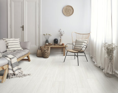 Mello Wood Porcelain Tile 8" x 40" - White